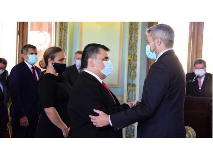Terminar derroche en binacionales depende de Abdo, segn analista.