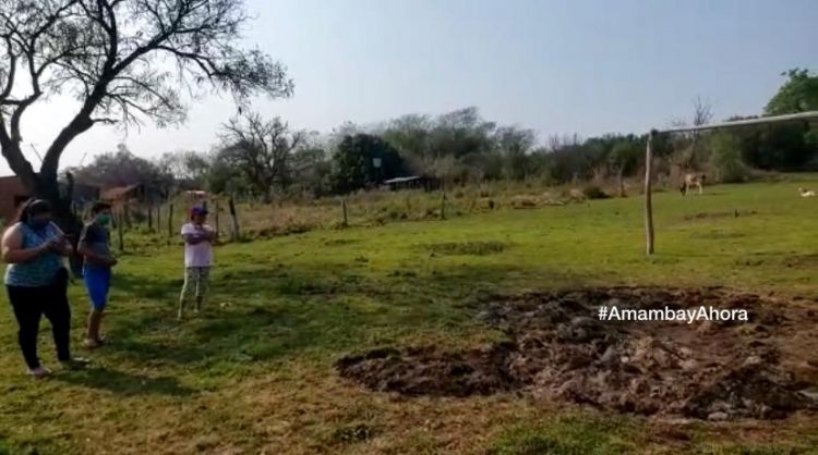 Extraa emanacin de humo y fuego de la tierra preocupa a pobladores de Loreto