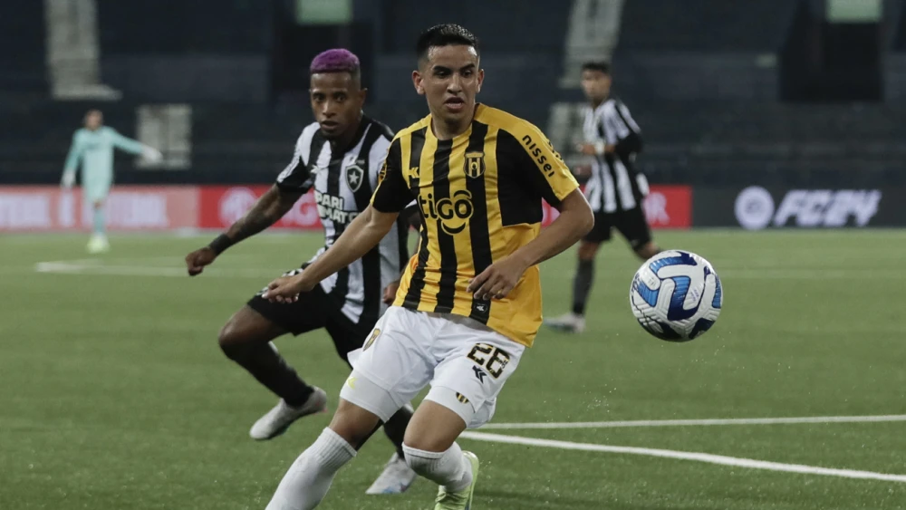 Guaraní no resiste y cae en Río