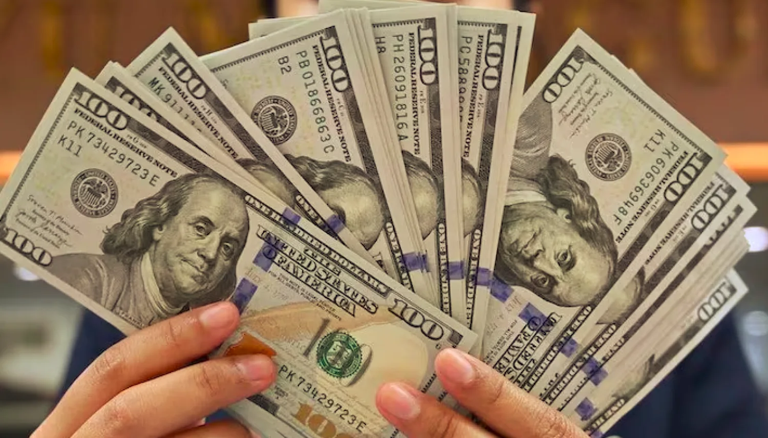 La razón por la que el BCP no puede intervenir ante la baja del dólar