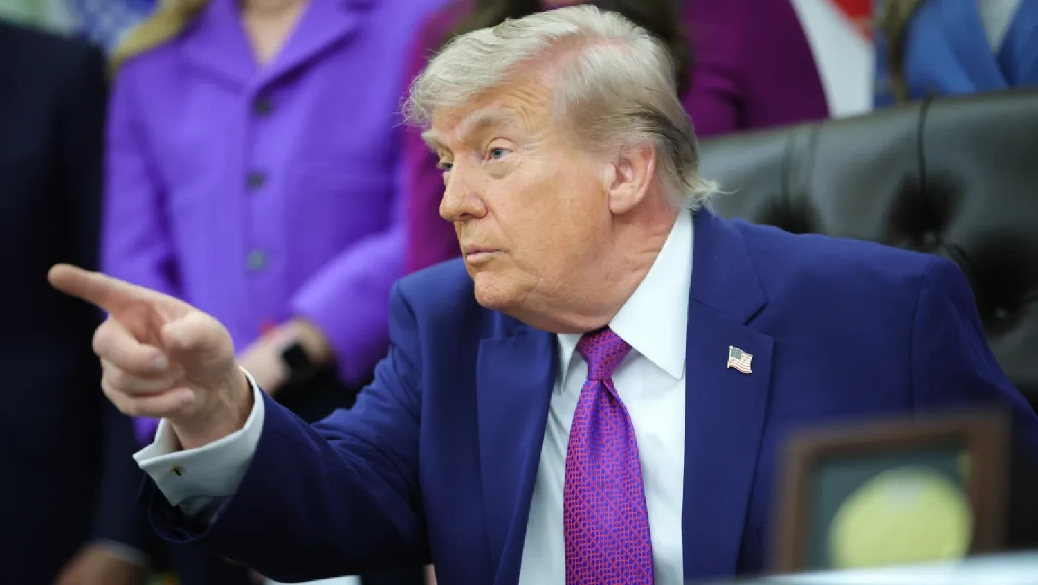 Trump critica el “antipatriótico” voto en la Cámara Baja para limitar su guerra en Irán