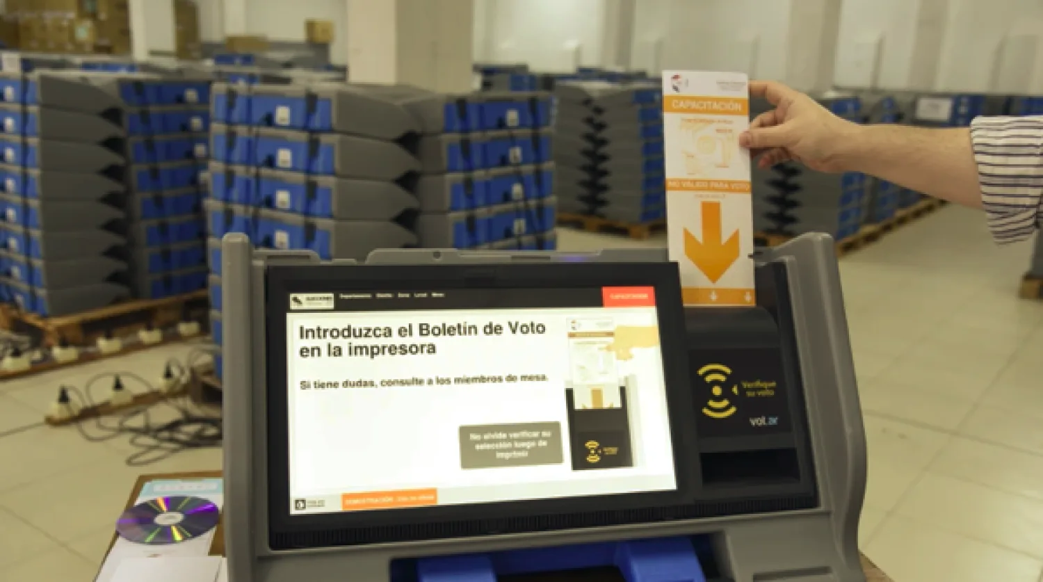 Internas municipales: Más de 4,4 millones de afiliados van a las urnas