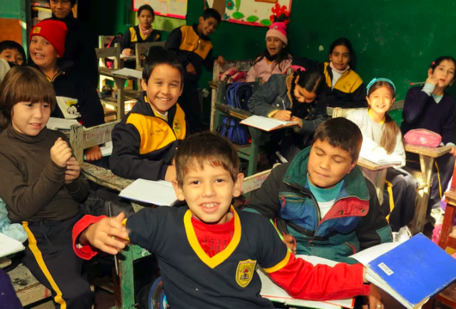 Paraguay duplicó años de estudio, pero no alcanza trayectoria educativa completa