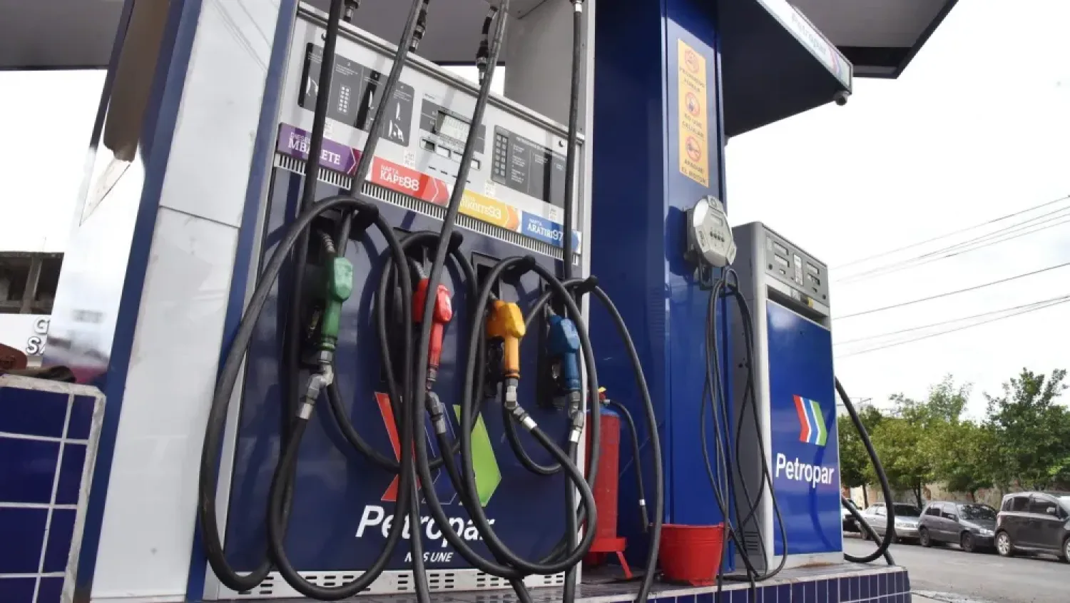 Gobierno anuncia reducción del costo del diesel común G. 290 por litro