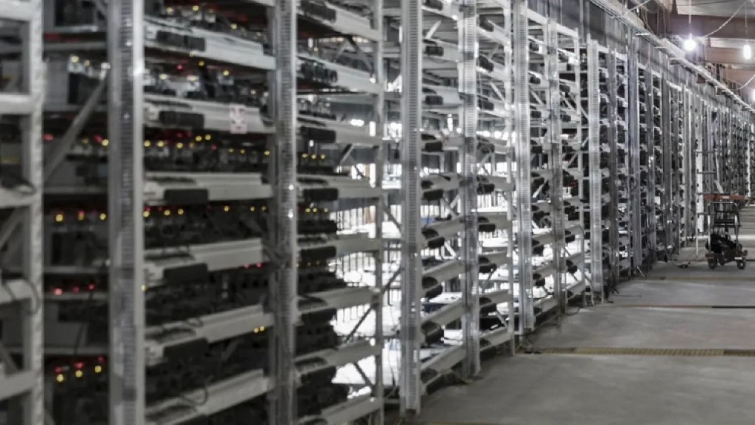 Señalan subsidio de USD 322 millones a criptomineras