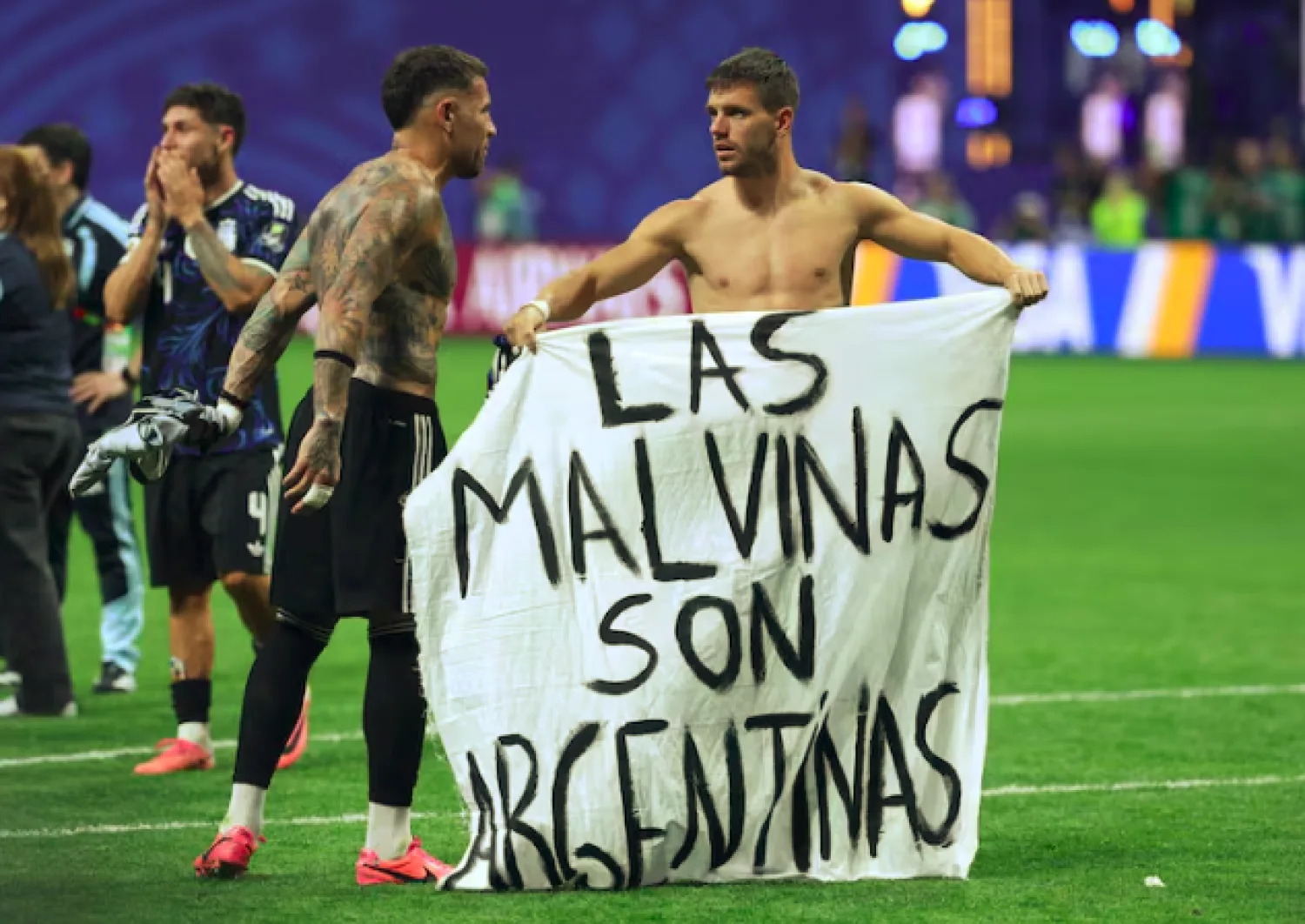 Reino Unido pide investigar reivindicación de las Malvinas por la selección argentina en el Mundial