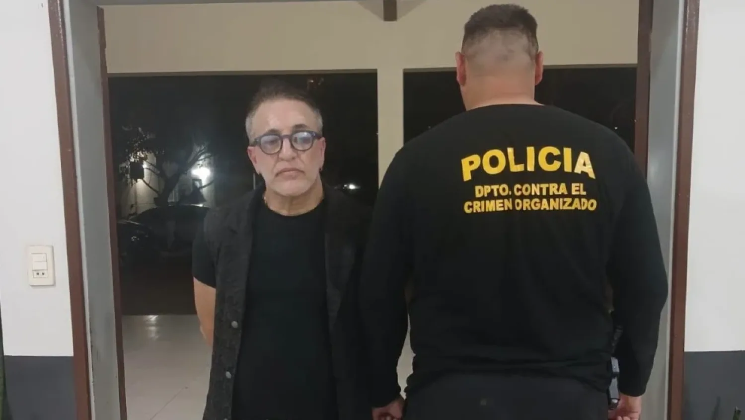 Policía busca a otra adolescente, presunta víctima de trata, tras detención de argentino