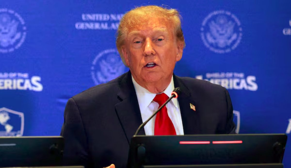 Petróleo se dispara tras rechazo de Trump a oferta iraní de tregua