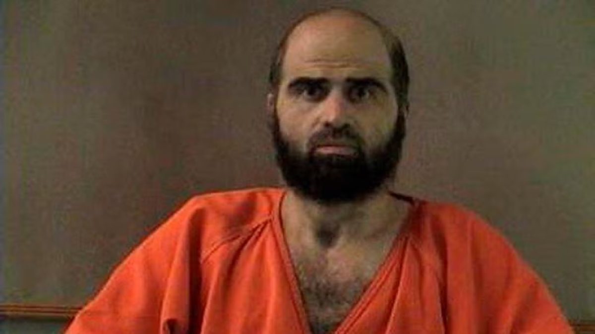 Estados Unidos permitirá transmitir en vivo el fusilamiento de Nidal Hasan, el asesino de 13 personas en Fort Hood