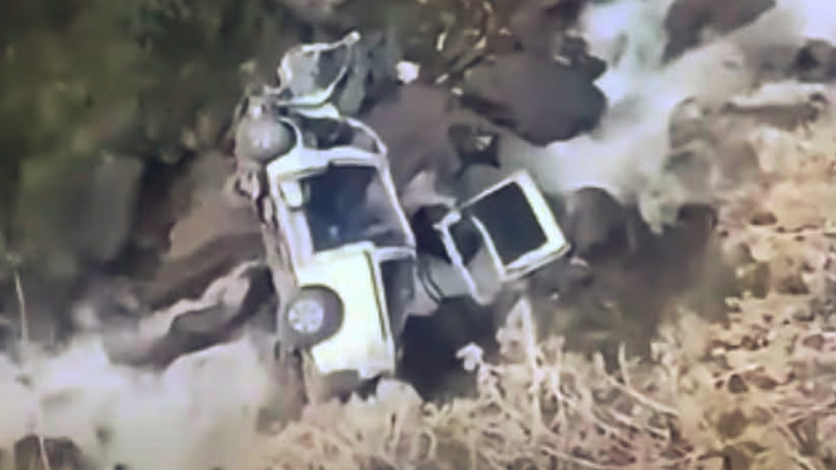 Diez muertos y cuatro heridos al caer una furgoneta a un precipicio en Bolivia