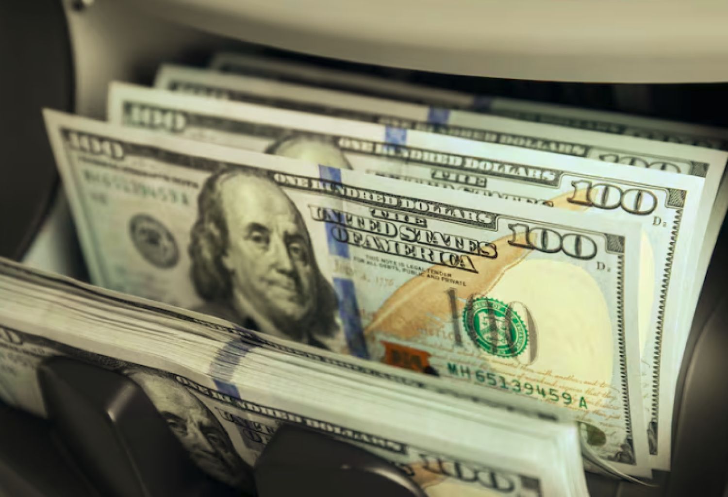 Nueva baja en cotización del dólar responde a factores externos y no puede intervenir, dice BCP